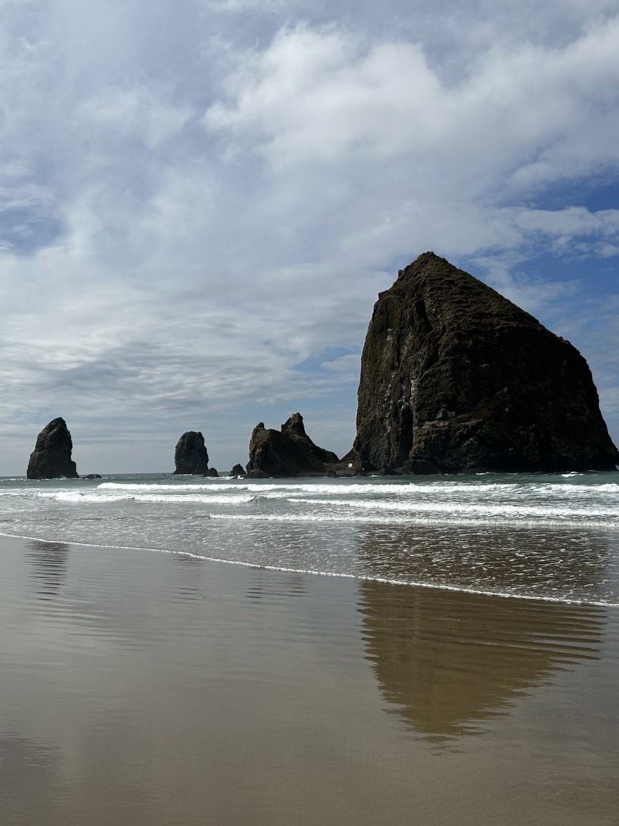 Day Fourteen of our West Coast Road Trip: The Oregon Coast’s Natural Beauty